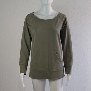 mark. Lounge Top Size Medium